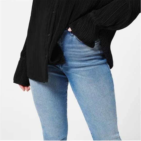 Good American Good Waist Crop Jeans Indigo139 - Picture 3 of 12